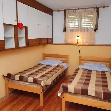 Apartament With Parking Space Kozino, Zadar - 678 Petrčane